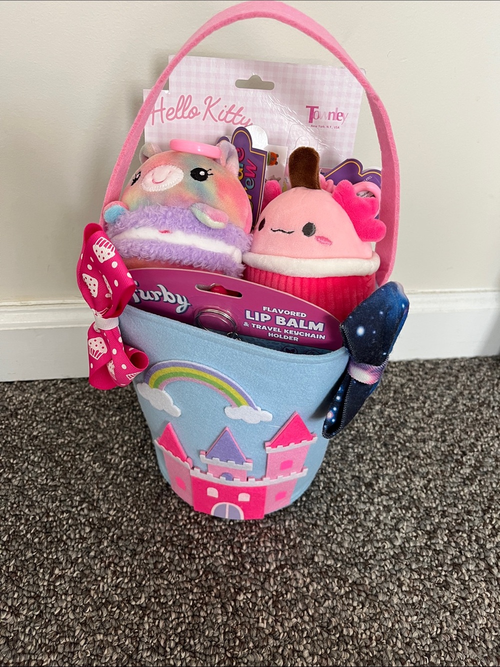 Cute basket for girls